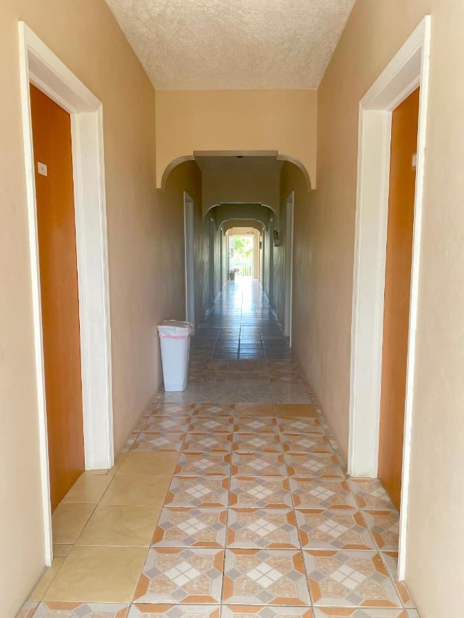 Beverley'S Guest House, Nevis Ngoại thất bức ảnh